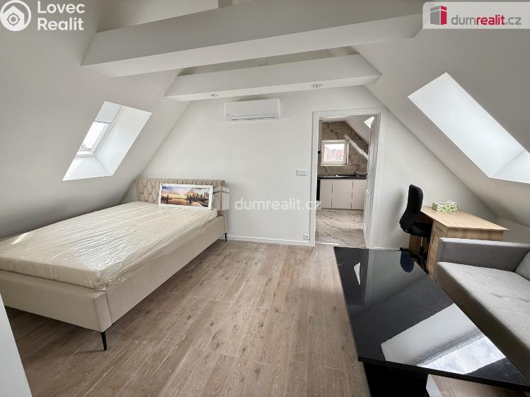 Pronájem bytu 2+1 Velké Přílepy, Dvořákova č. 21