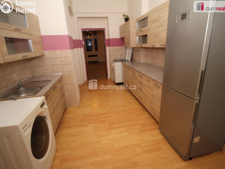 Pronájem bytu 2+1 Karlovy Vary, Lad. Koubka č. 2