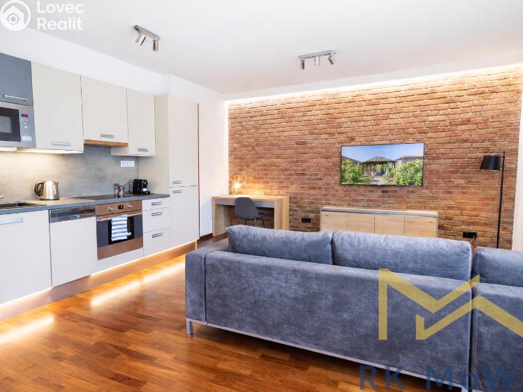 Pronájem bytu 2+KK Praha, Horská 2107/2d č. 4