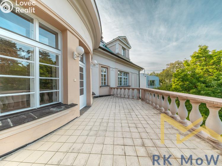 Pronájem bytu 6 a více Praha, Slunná č. 9