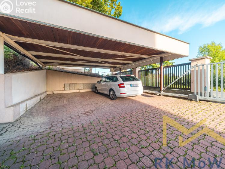 Pronájem bytu 6 a více Praha, Slunná č. 10