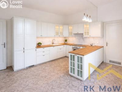 Оренда квартири 6 і більше Praha, Slunná č. 1