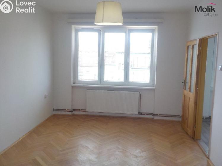 Pronájem bytu 3+1 Teplice, Skupova 1256 č. 6