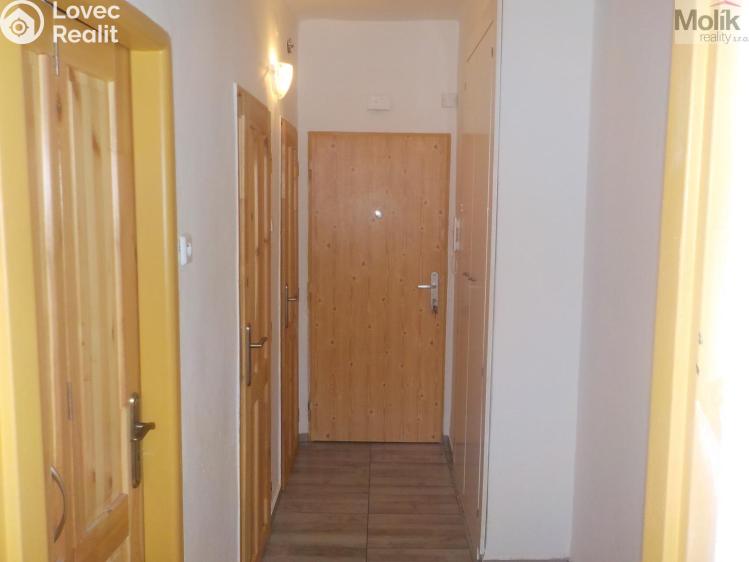 Pronájem bytu 3+1 Teplice, Skupova 1256 č. 9