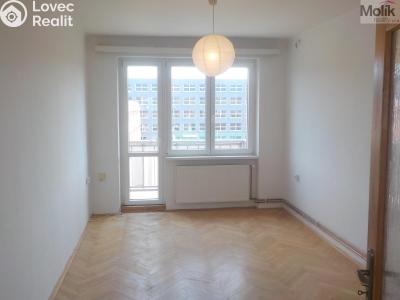 Pronájem bytu 3+1 Teplice, Skupova 1256 č. 5