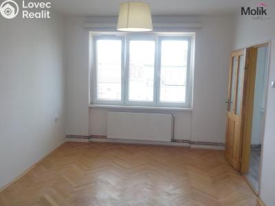 Pronájem bytu 3+1 Teplice, Skupova 1256 č. 6