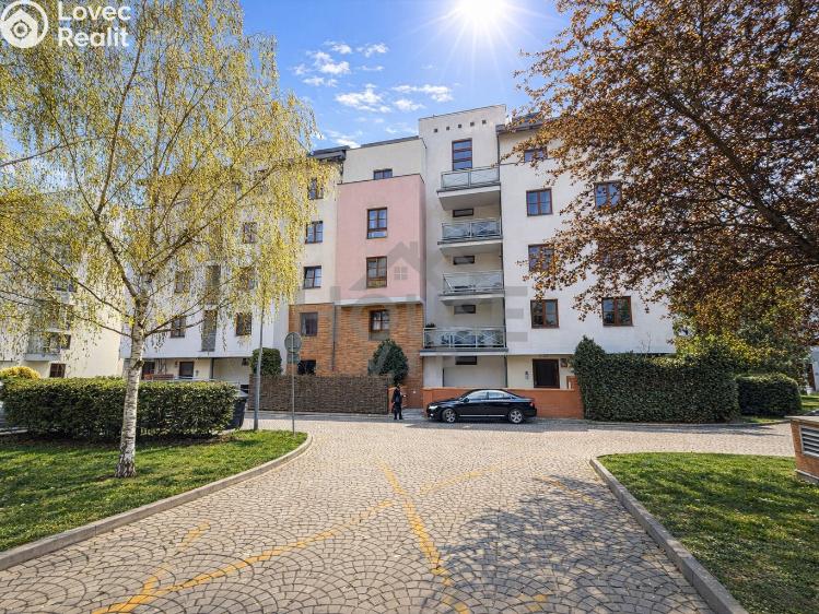 Prodej bytu 5+1 Praha, Paťanka č. 30