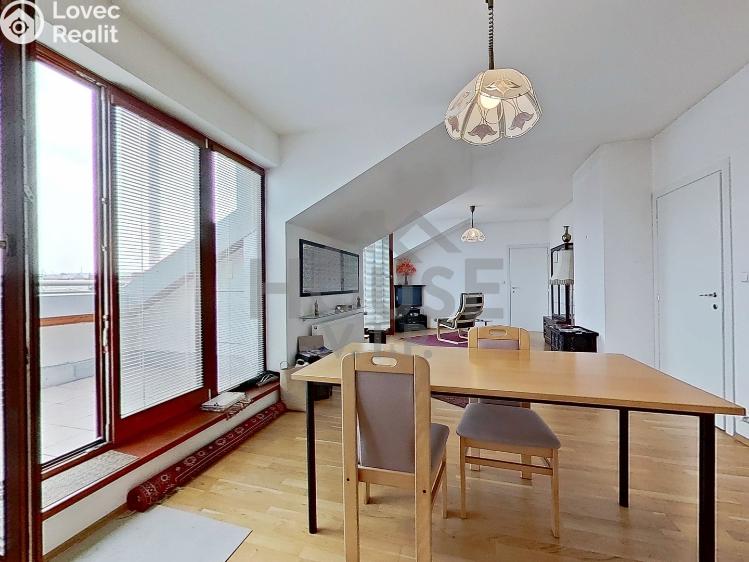 Sale apartment 5+1 Praha, Paťanka č. 32