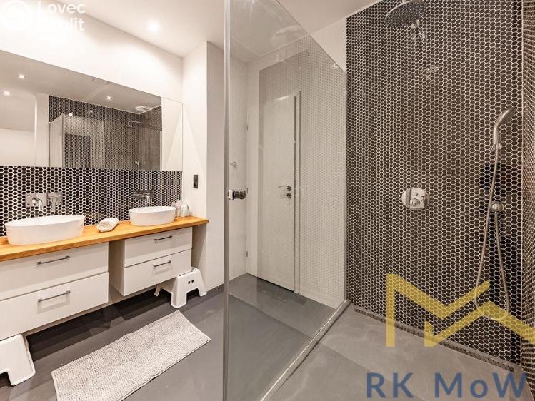 Rent apartment 5+1 Praha, Dřevná č. 3