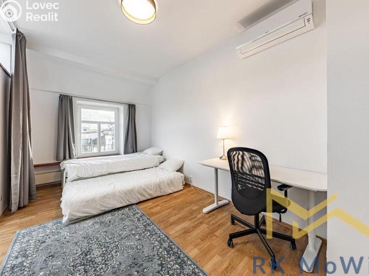 Rent apartment 5+1 Praha, Dřevná č. 7
