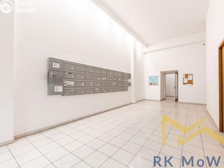 Prodej bytu 1+KK Praha, Korunní č. 14