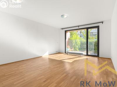 Prodej bytu 1+KK Praha, Korunní č. 5