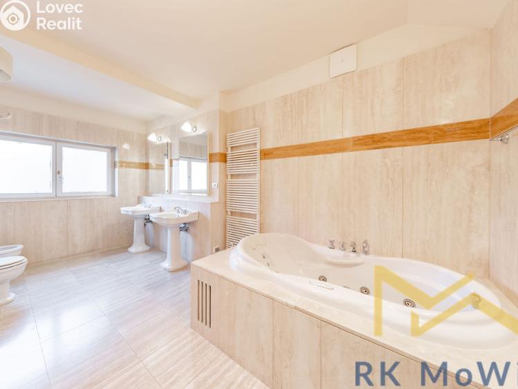 Rent apartment 5+1 Praha, Újezd č. 3