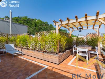 Аренда квартиры 5+1 Praha, Újezd č. 4