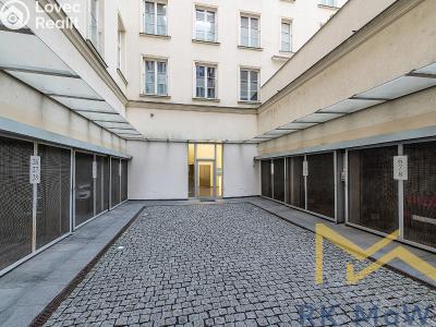 Аренда квартиры 4+KK Praha, Senovážné náměstí č. 13