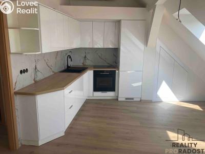 Pronájem bytu 3+KK Hodonín, Měšťanská č. 3
