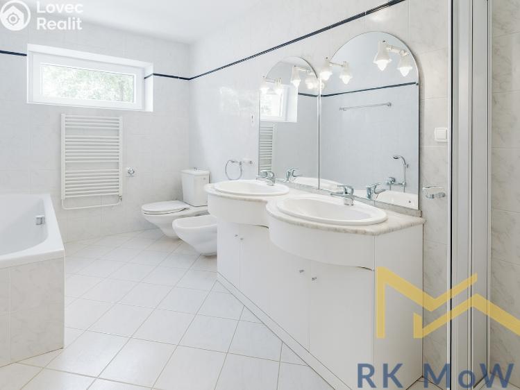 Rent family house Praha, Slezanů č. 8