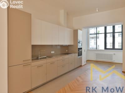 Pronájem bytu 4+KK Praha, Zborovská č. 1