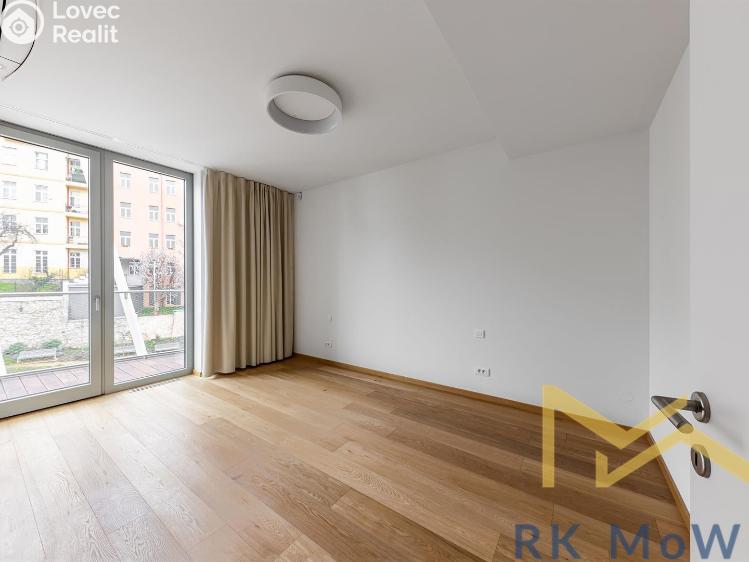 Pronájem bytu 4+KK Praha, Holečkova č. 15