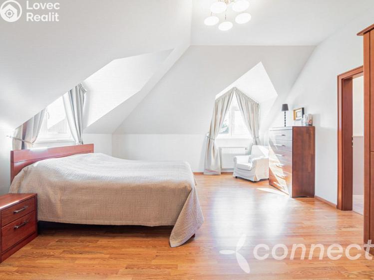 Prodej rodinného domu Jesenice, Karafiátová 424 č. 12