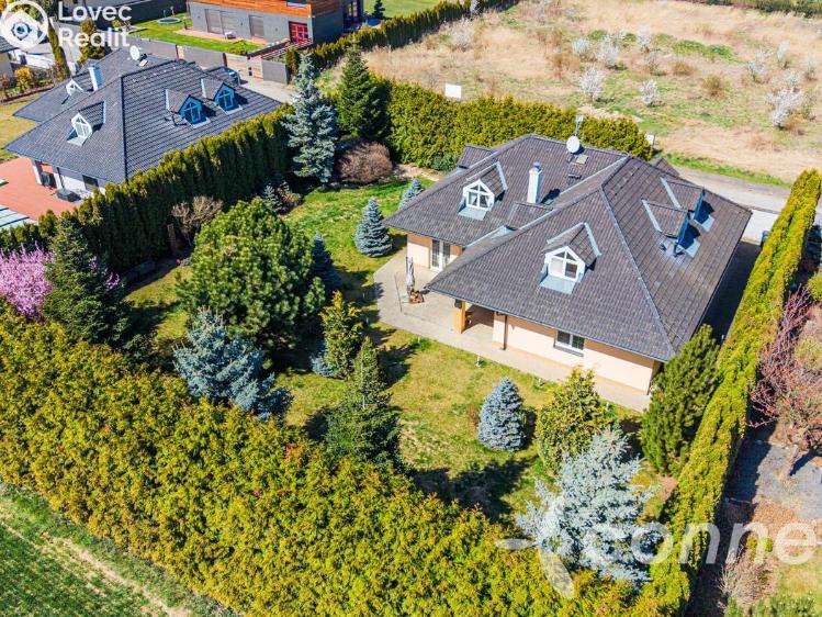 Prodej rodinného domu Jesenice, Karafiátová 424 č. 26