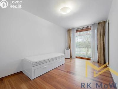 Pronájem bytu 3+KK Praha, Pod kaštany č. 5