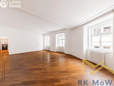 Pronájem bytu 4+KK Praha, Vlašská č. 1