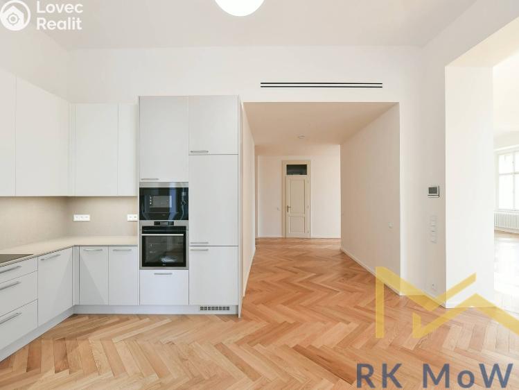 Pronájem bytu 3+KK Praha, Janáčkovo nábřeží č. 11