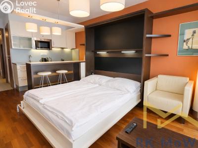 Pronájem bytu 1+KK Praha, Horská č. 3