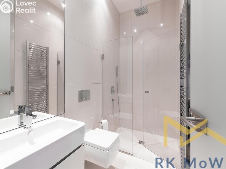 Pronájem bytu 4+KK Praha, Laubova č. 7