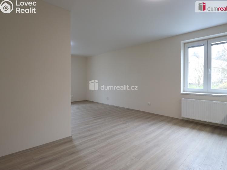 Pronájem bytu 2+KK Dalovice, Májová č. 3