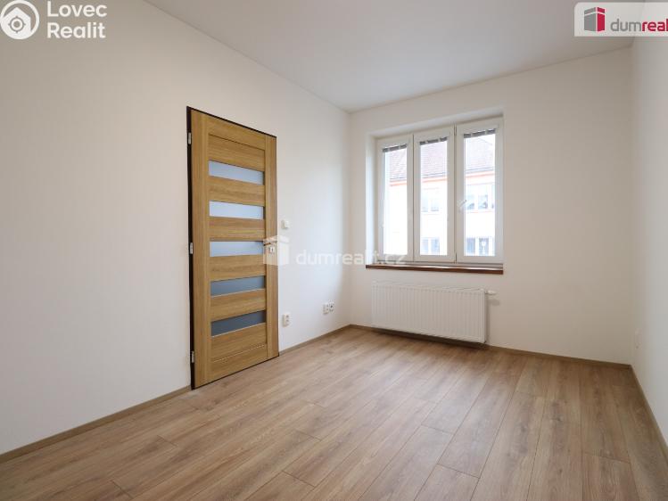 Pronájem bytu 1+1 Dalovice, Májová č. 7