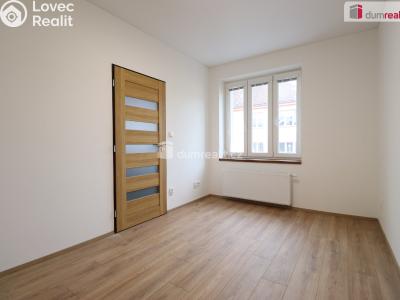 Аренда квартиры 1+1 Dalovice, Májová č. 11