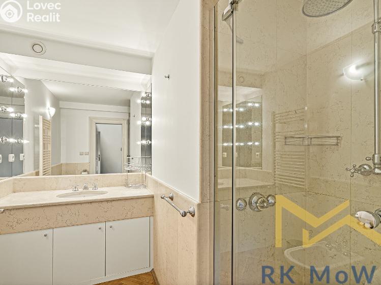 Pronájem bytu 4+1 Praha, Ibsenova č. 10