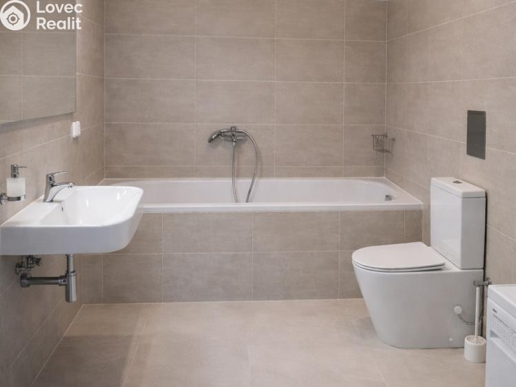 Pronájem bytu 2+KK Praha, Štěpánská č. 4