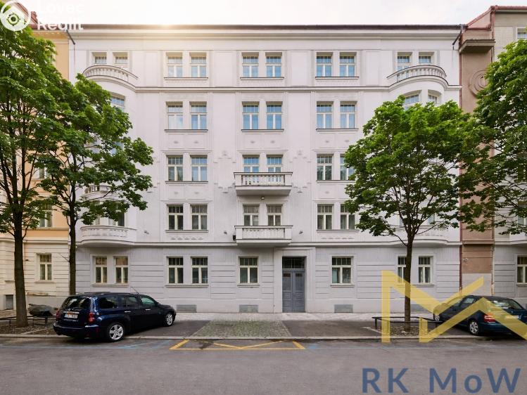 Pronájem bytu 3+KK Praha, Laubova č. 8