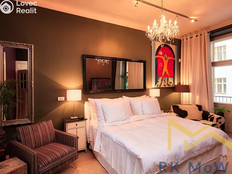 Pronájem bytu 4+KK Praha, Na hrobci č. 5