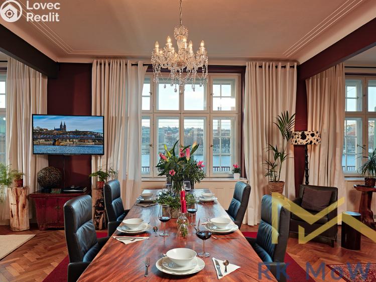 Pronájem bytu 4+KK Praha, Na hrobci č. 7