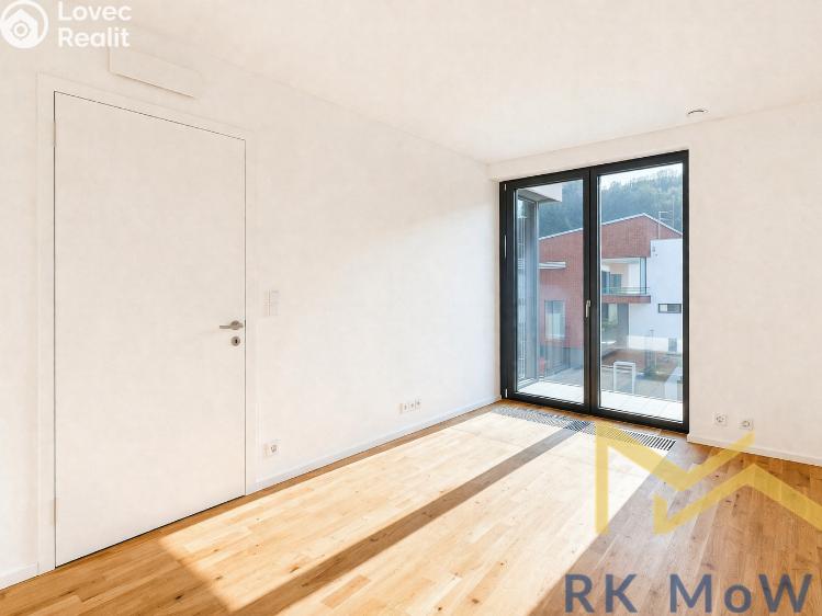 Pronájem rodinného domu Praha, V Šáreckém údolí č. 3