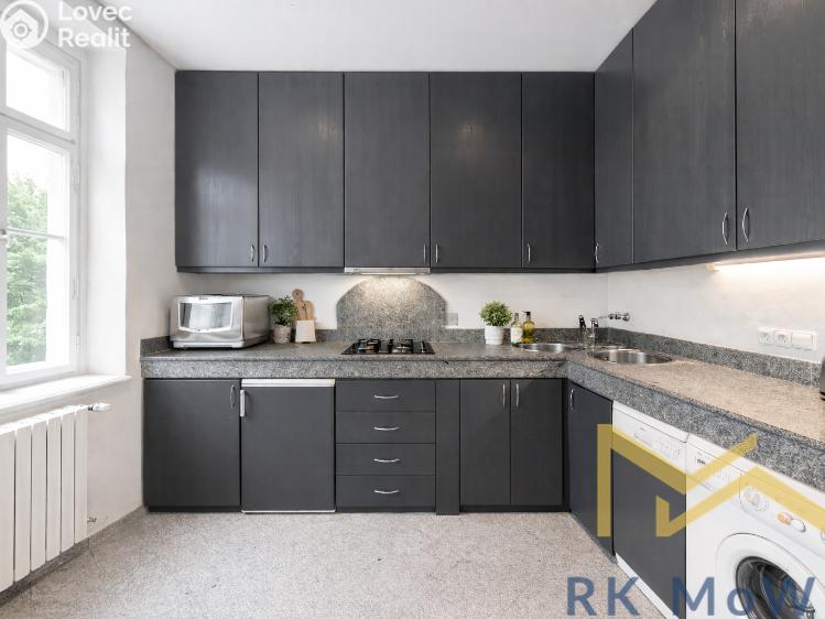 Rent apartment 2+1 Praha, Vlašská 361/5 č. 4