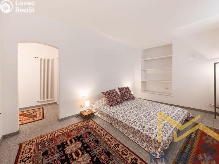 Rent apartment 2+1 Praha, Vlašská 361/5 č. 7