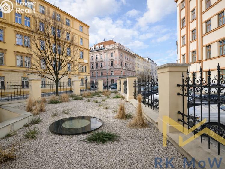 Pronájem bytu 2+KK Praha, Šafaříkova č. 3