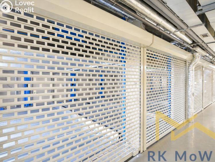 Pronájem garážového stání Praha, Spálená č. 2