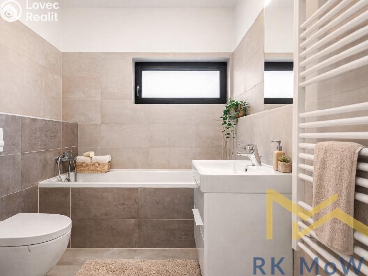 Prodej bytu 2+KK Praha, Hrašeho č. 5