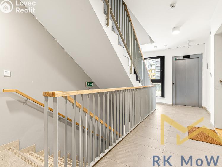 Prodej bytu 2+KK Praha, Hrašeho č. 8