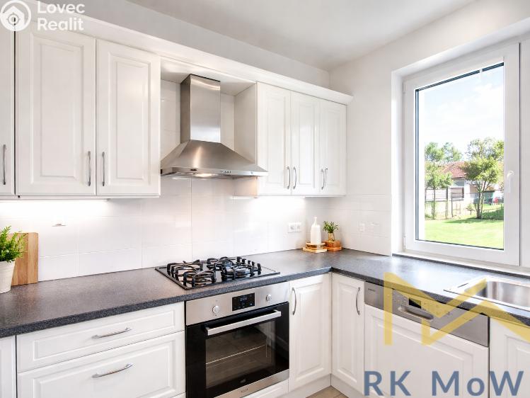 Pronájem rodinného domu Průhonice, Pod Valem II. č. 1