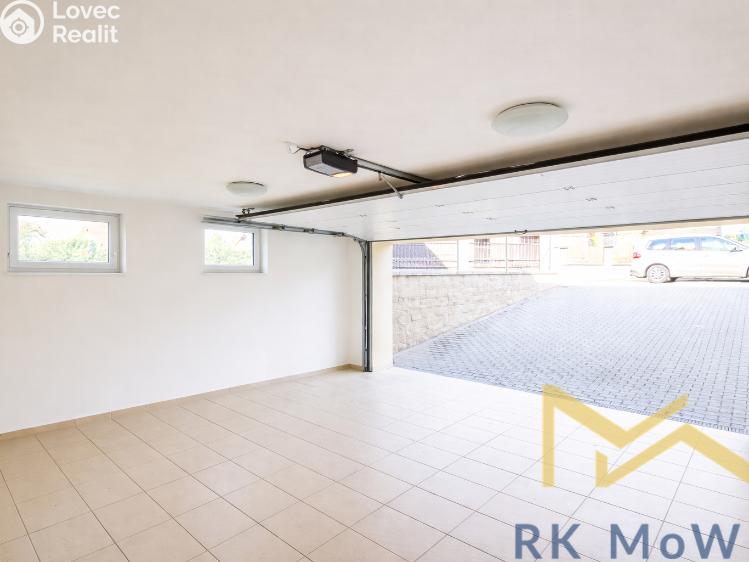 Pronájem rodinného domu Průhonice, Pod Valem II. č. 8