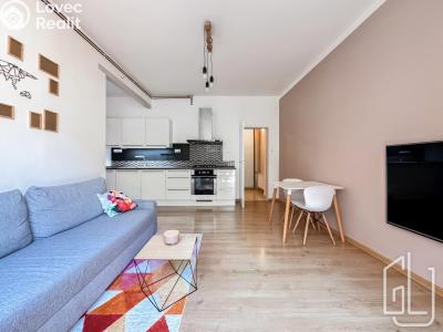 Sale apartment 2+KK Praha, Veleslavínská č. 1