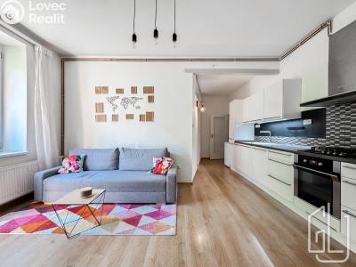 Sale apartment 2+KK Praha, Veleslavínská č. 2