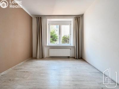 Sale apartment 2+KK Praha, Veleslavínská č. 4